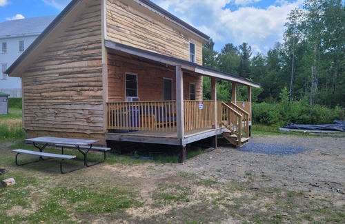 Jackman Cabina | Custom built tiny home/cabin in the Switzerland of Maine (Jackman)