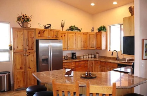 Apple Valley Casa | Custom Home On 40 Private Acres Overlooking Zion