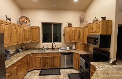 Apple Valley Casa | Custom Home On 40 Private Acres Overlooking Zion