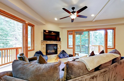 Tahoe Island Casa | Custom Home w/ Loft - Foosball & Hot Tub, Near Marina & Beach