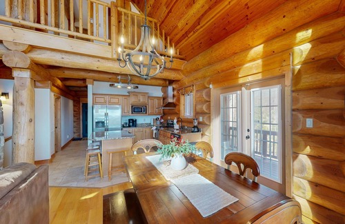 Mineral Casa | Custom-built lakefront home with lake views, firepit, fireplaces, dock, & deck