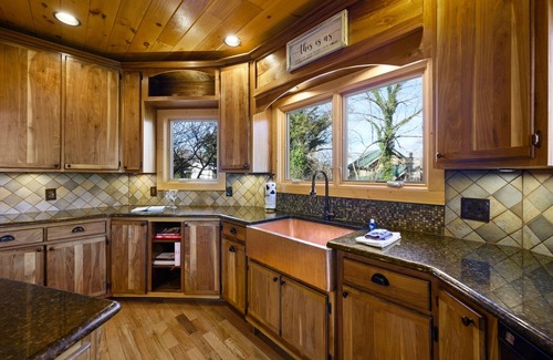 Townsend Cabina | Custom Log Cabin Close to Cades Cove in GSMNP!