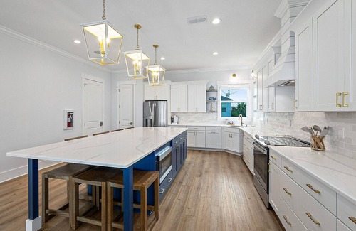 Flagler Beach Casa | Custom Oceanfront Home-putting green, walk to beach/restaurants/entertainment