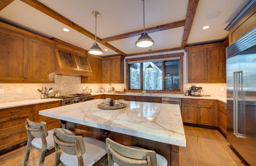Big Sky Casa | Custom Ski-InandOut Chalet with Hot Tub and Wet Bars!