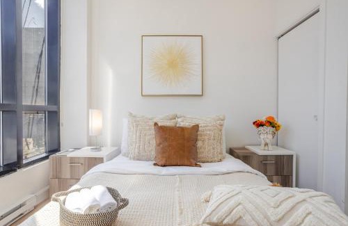 Downtown Montreal Apartamento | Cute 1BDR Apt on Bishop St- Heart of MTL