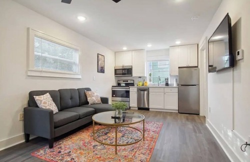 South 7th Ward Apartamento | Cute 1bed 1bath walk to French Quarter, Frenchmen & Bourbon St