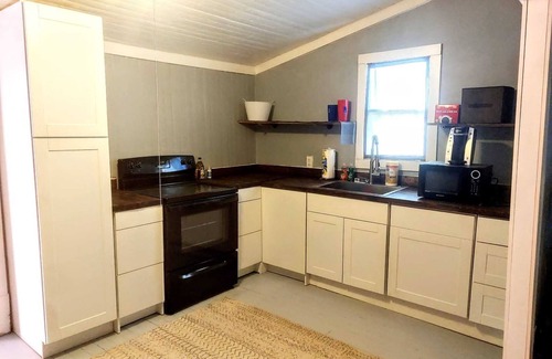 Denver Heights Casa | Cute 2 Bedroom 2 Miles From Downtown