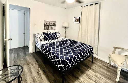 Fort Worth Casa | Cute 2bd with ManCave 7 miles to downtown