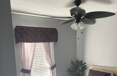 Dallas County Casa | Cute 3bdr with den.