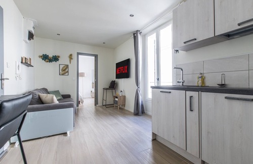 Riou - Petit Juas - Av de Grasse Apartamento | Cute affordable 1-br minutes from Cannes Center