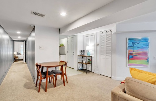 Columbia Heights Casa | Cute and Charming 1BR in Fantastic Location by RedAwning