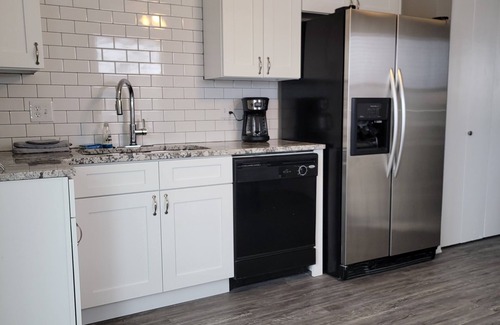 Blue Springs Apartamento | Cute and Cozy Apartment close to several highways