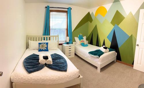Albany Casa | Cute Artsy Sleep16 large parking, near parks, OSU