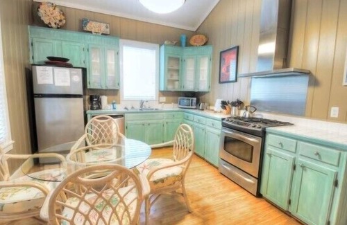 Grayton Beach Casa | Lindo como una "oreja de insectos" en Grayton Beach - Wifi 2-King Bed 2-Bath