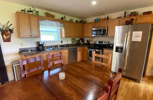 Hiawassee Casa | Cute cabin😊Pretty Views! Clean! ONLY 1 MILE TO TOWN!