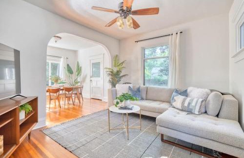 King Casa | Cute & Comfortable Portland Home with 91 WalkScore
