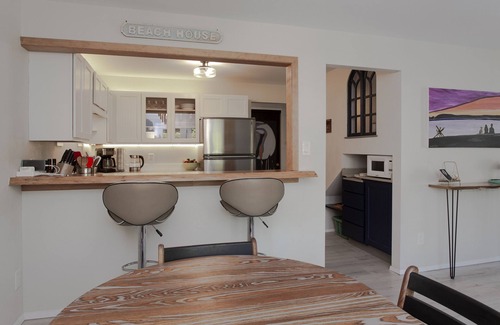 Birch Bay Casa | Cute, comfy, and clean cottage just steps to the beach and C Shop