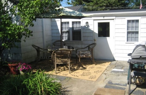 Southold Cabaña | Cute Cottage Apartment Cerca del pueblo, playas y viñedos (WBH)
