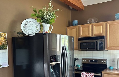 Colbert Cabaña | Cute Cottage on a mini Farm