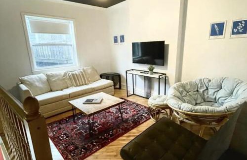 Downtown St. John's Casa | Cute & cozy 2 bedrooms townhouse downtown St Johns 2 mins walk to water !