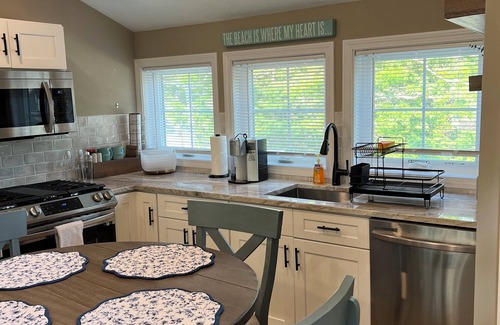 Mashpee Casa | Cute, cozy and newly built bungalow on private street awaits your Capecod visit.