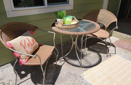 Julian Cabina | Cute & Cozy! Julian Mt. cabin. Hiking, wineries, brewery. All season getaway.
