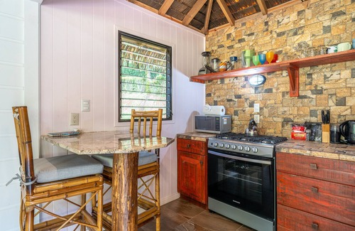 Ojochal Casa | Cute. Cozy. Private. Pool. Ojochal.