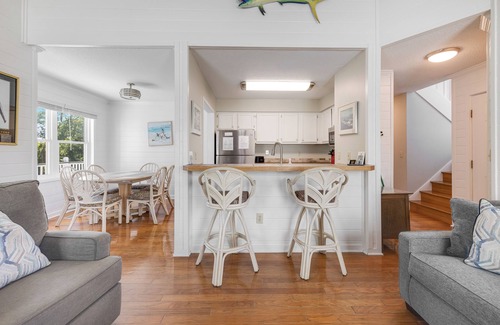 Pelican Bay Casa | Cute Family Beach Home in Wild Dunes Resort; Close to the Beach w/Porch Swing & Community Pool!