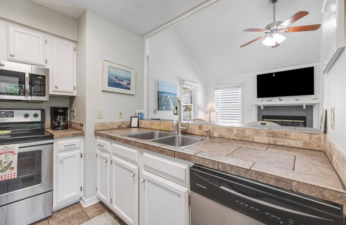 Pelican Bay Casa | Cute Family Beach Home in Wild Dunes Resort; Close to the Beach w/Porch Swing & Community Pool!