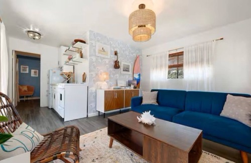 Kihei Cabaña | Cute Kihei Cottage - Large Outdoor Deck