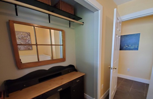 Shawnigan Lake Complejo | Cute Lake-side Condo at Shawnigan Lake Beach Resort