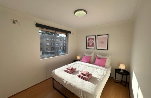 Liverpool Apartamento | Cute & Light-filled Apartment - near Liverpool CBD