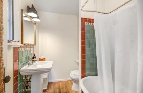 Sonoma Casa | Cute One Room Cottage In Sonoma- Includes Wine Tasting Passport