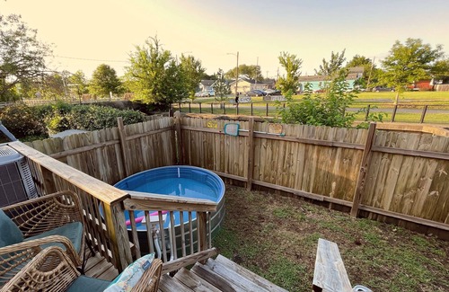 Bayou St. John Casa | Cute Pool + Porches on Greenway near FQ, Streetcar, Cute & Bright 3BR on Greenway!