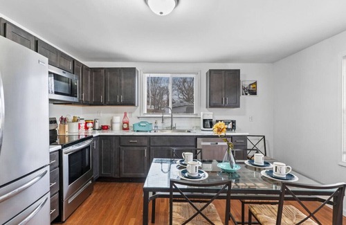 Imperial Casa | Cute ranch house -quiet & safe -3 BR 1 Bath
