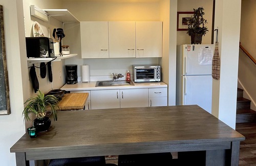 San Simeon Apartamento | Cute studio apartment in Cambria, Ca