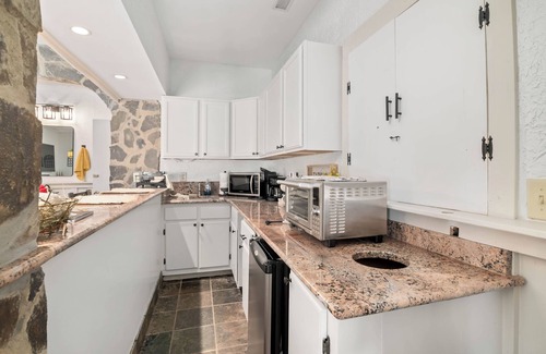 Cabarrus County Cabaña | Cute Tiny House on 5 Acres w/ Fantastic Outdoor Spaces