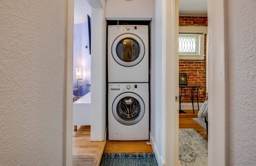 Central Boulder Condominio | Cute Victorian! Walk to Pearl/WiFi/King/Parking