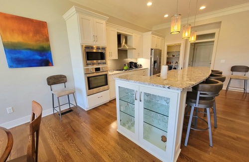 Rochester Casa | Cuthbert Place / No Stairs, 2 bed, 2 bath, Pet Friendly, 2 mi to Mayo Clinic
