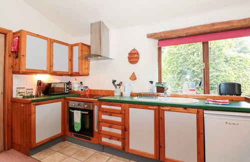 Totnes Cabaña | CUTTRYE OLD DAIRY, character holiday cottage in East Allington