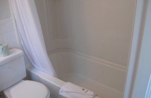 Dennis Port Hotel | Cutty Sark Motor Lodge