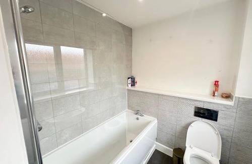 Congerstone Apartamento | CV10 City Rose