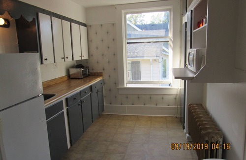 New Westminster Casa | Queens Park Suites en Wells Grey Manor