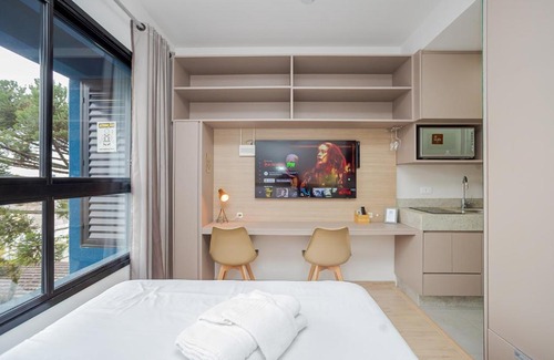 Reboucas Apartamento | CWBe Residencial-CWB003