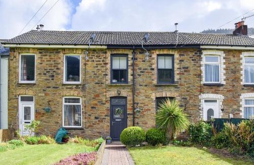 Cwmcarn Casa | Cwmcarn Cottage