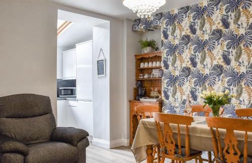 Cwmcarn Casa | Cwmcarn Cottage
