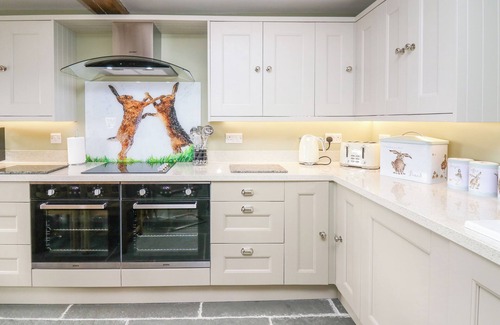 Builth Wells Cabaña | Cwmfadog