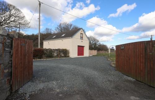 Llangefni Casa | Cwt Ci
