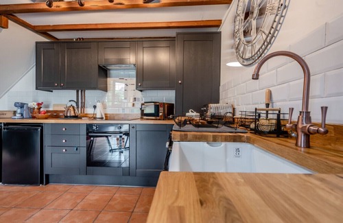 Lampeter Casa | Cwtch Honey - Una Habitación Casa, Capacidad 2