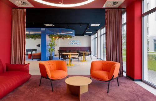 Quarto Oggiaro Hostal | CX Milan NoM